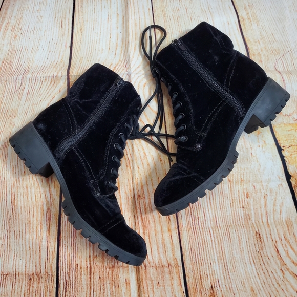 Guess velvet moto boots - Picture 3 of 6